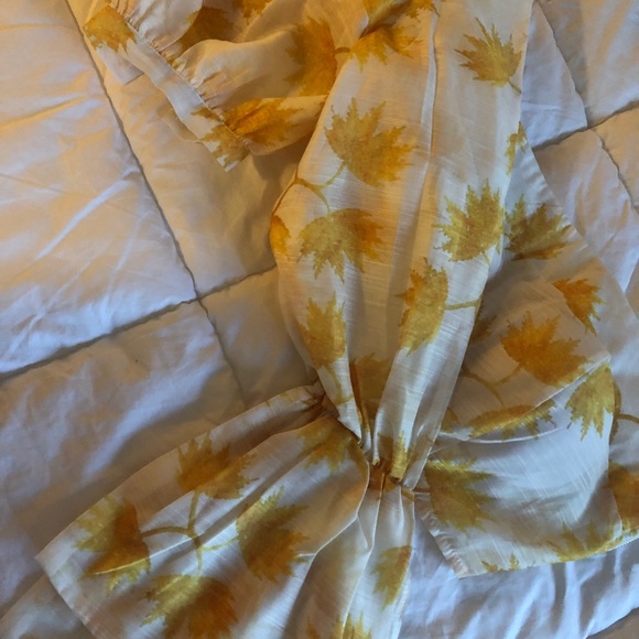 Top - Picture 3 of 4